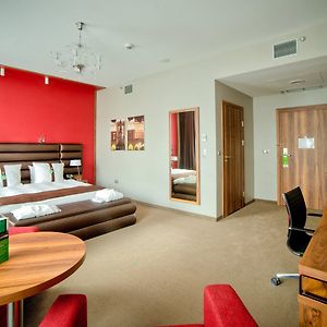 Premium King Room